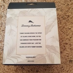 Tommy Bahama Dining - Tommy Bahama Crab Bottle Stopper NEW Tommy Bahama Dining - Tommy Bahama Crab Bottle Stopper NEW